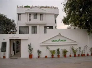 Emerald Garden Club Ltd.