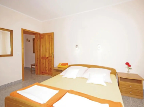 Awesome Home in Makarska With Wifi and 1 Bedrooms