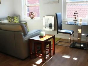 Grayz Apartments