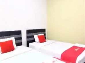 Alice's Homestay near Unej, Stasiun and Alun-Alun Syariah