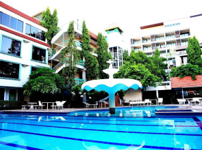 Seashore Pattaya Resort