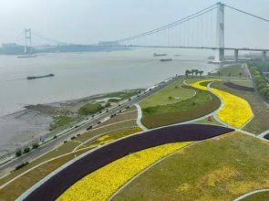 Vienna Hotel (Jingjiang Taihe Wuyue Plaza Bus Terminal)