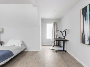 Entire Home in Fountain Square