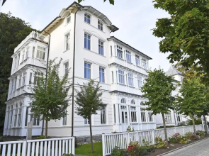 Villa "Strandeck" F 662 WG 1 mit Meerblick, Terrasse, Wintergarten