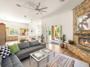 Desert Dreamhouse 4BR Pool Spa