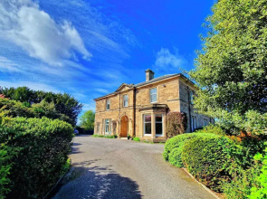 The Pines Guesthouse