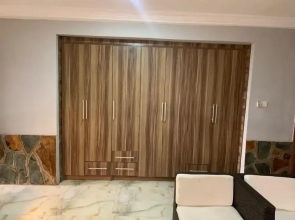 1bed Apartment - Parking, Wifi, Balcony, Bbq