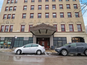 2BR Spacious Apt - BS 605