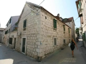 Apartment Dujas