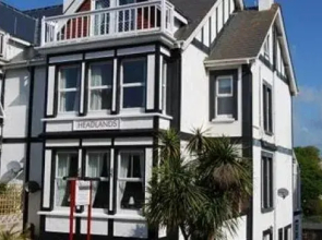 Headlands Guest House