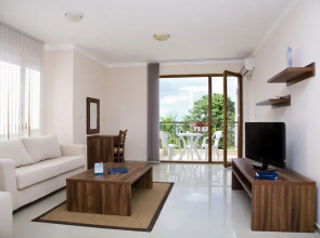 Paradise Bay Hotel