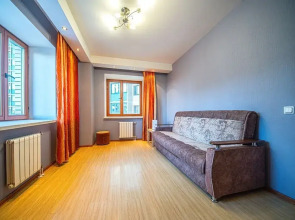 Апартаменты у центра Алмазова 3