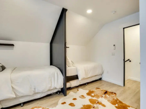 Family-friendly Donnelly Home w/ Private Hot Tub!