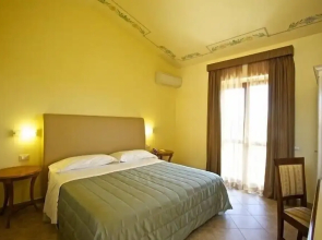 Hotel Saturno Fonte Pura