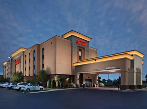 Hampton Inn & Suites Millington