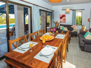 Amazing Home in Argaka With 2 Bedrooms, Outdoor Swimming Pool and Swimming Pool