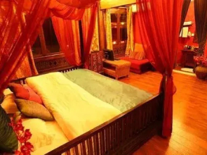 Lijiang Ancient City Ayutaya Hostels