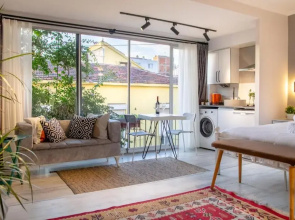 Invigorating Studio Flat Near Kordon In Alsancak