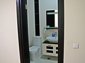 Отель Mardi Plaza