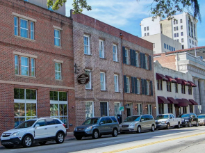 Oglethorpe Lodge
