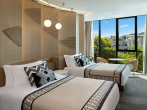 Paragraph Freedom Square, A Luxury Collection Hotel, Tbilisi