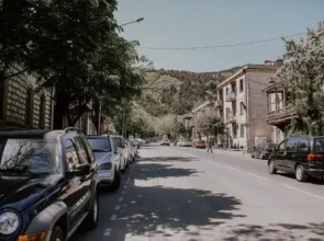 Lara’S Guest House In Old Tbilisi