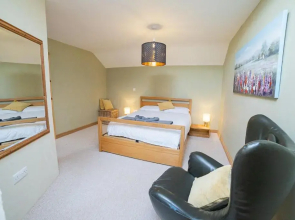 The Story House - Mendip Countryside Cottage