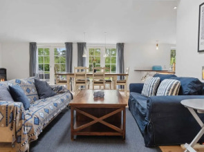 5 Star Holiday Home in Dronningmolle