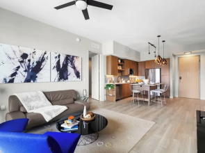 Chic 2BR Downtown Fort Lauderdale Apt w/ Pool