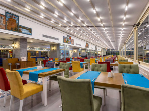 Best Western Plus Khan Hotel