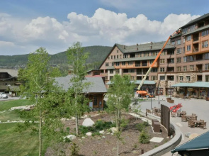 Ski In Out Luxury Condo #1221 Hot Tub Great Views - FREE Activities & Equipment Rentals Daily