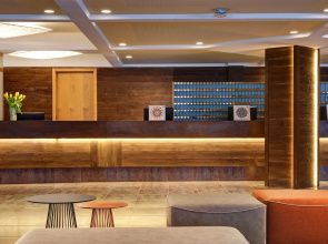 TH 1400 Hotel