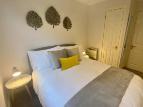 Cosy 2-bed Cottage With Stunning Hill & Loch Views