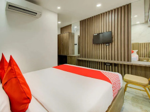 Capital O 23031 V Hotel
