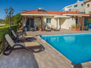 Villa Calliroe by Agroholidays