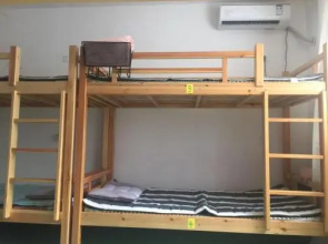 Shenyang Dream Train Hostel