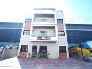 Acestay Hotel Grand Vijay Nagar (Near Skye Corporate Park)