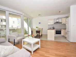 Sunshine Apartment