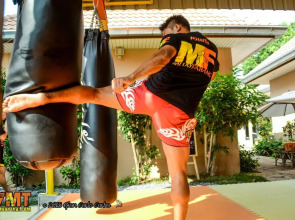 VII Muay Thai Gym & Beach Resort