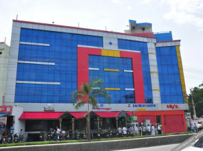 Hotel Gayathri Grand by OYO Rooms