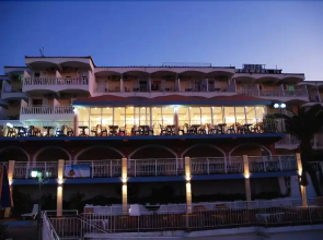 Captains Hotel