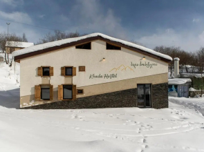 Khada Hostel