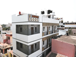 Sarvam Lodge