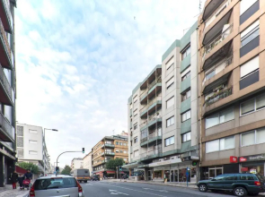 Bruno'S Downtown Apartment