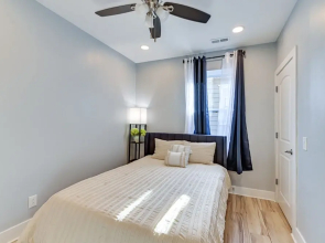 7 Mi to Louisville: Pet-friendly New Albany Home