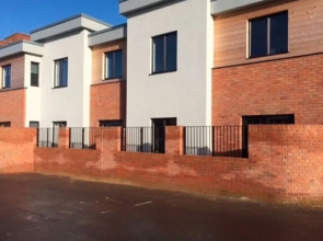 Lovely Holiday Home in Gloucester With Garden