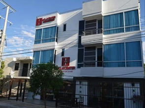 Hotel Ucla Center