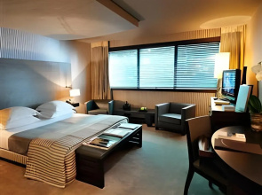 Hotel Square