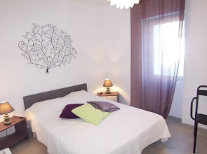 APARTMENT CHIOLA RDC - BEACH ON FOOT- SOLARO Apartment 1