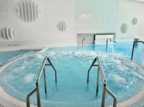 Отель Park Inn by Radisson Meriton Conference & Spa Tallinn